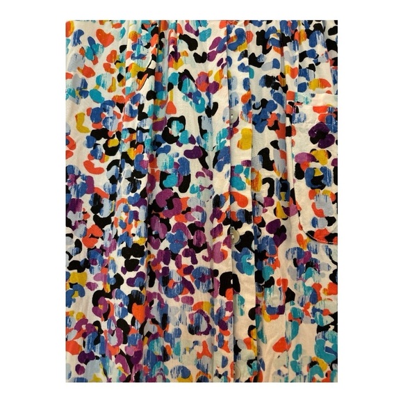 Intro blouse, tunic length, full button front, long/ button up sleeves. Colorful - Picture 3 of 7